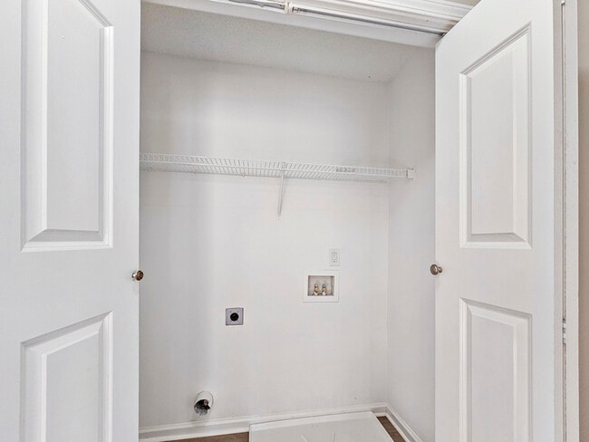 Building Photo - 3335 Waggoner Ln