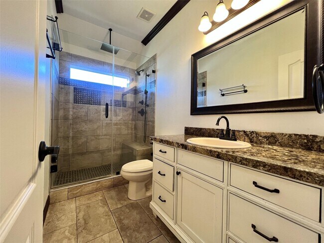 Building Photo - 13923 White Oak Springs Dr