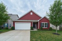 Building Photo - 3 Bedroom 2 Full Bath Ranch in Westfield in Popular Maple Knoll!
