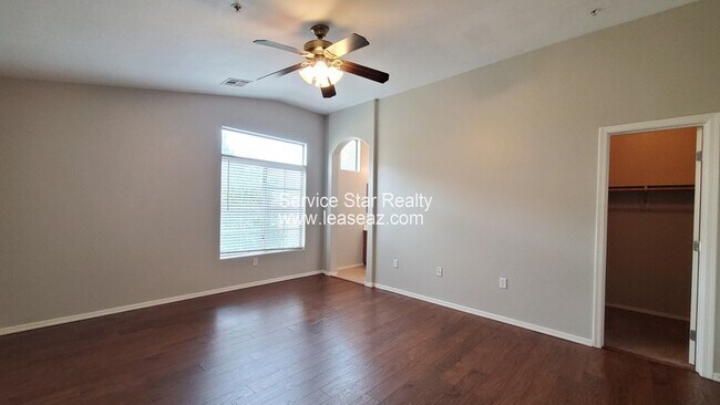 Building Photo - 1350 S Greenfield Rd