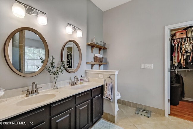 Building Photo - 12004 W Liberty Lake Dr