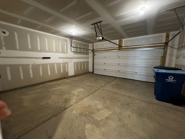 Building Photo - 197 Shay Crossing Rd