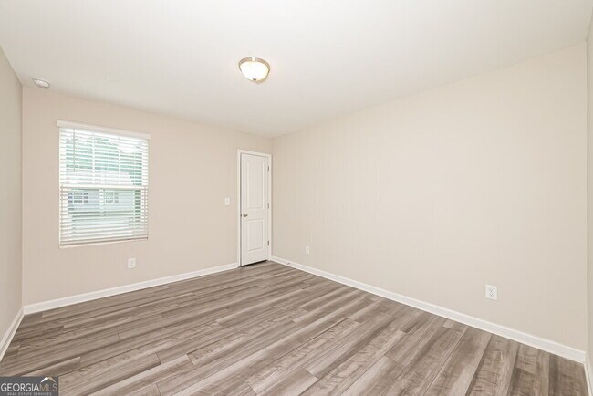 Building Photo - 951 Feldman Chase