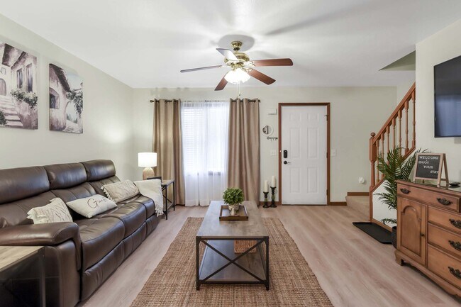 Living Room - 7735 Ridge Rd