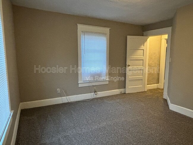 Building Photo - 1421 N Olney St