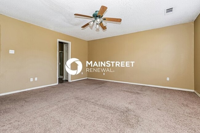 Building Photo - 4 Bedroom Pet-Friendly Home in Sachse, TX with Main Street Renewal