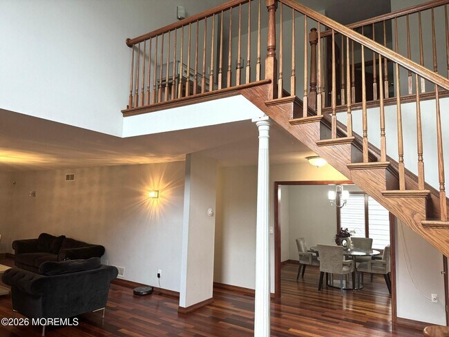 Building Photo - 1902 Westfield St