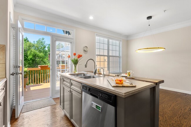 Kitchen - 108 Stuart Castle Way SE