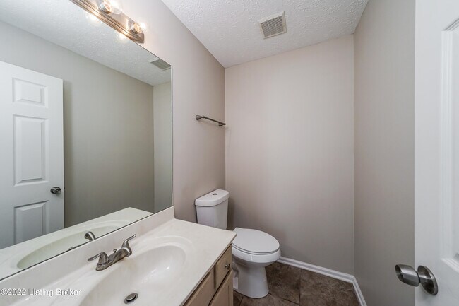 Building Photo - 12008 Valley Meadow Way