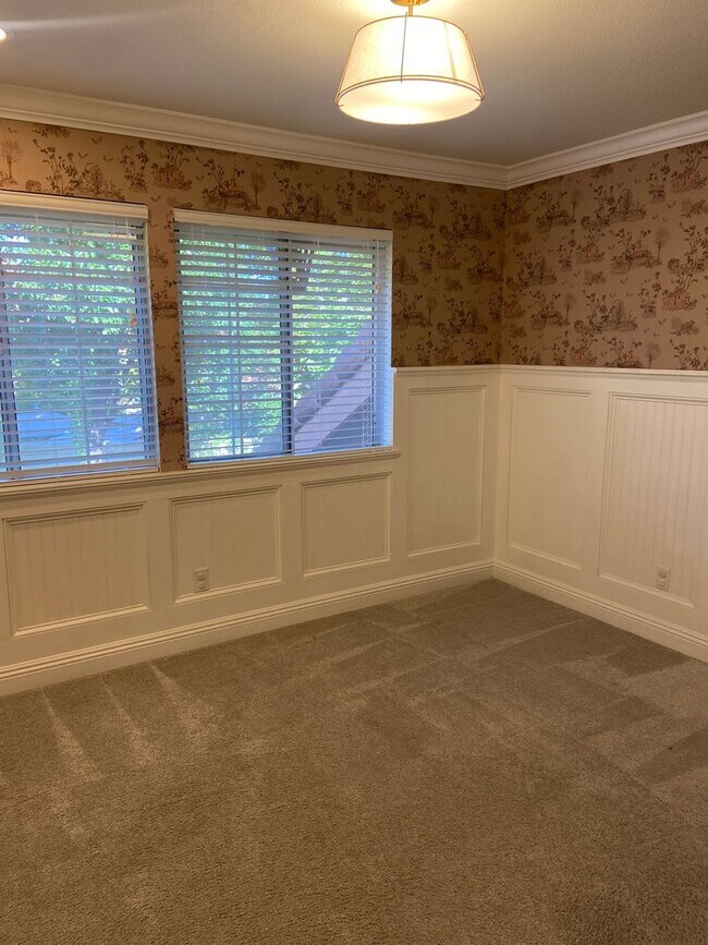 Building Photo - American River Canyon Folsom - 3 Bdrm, 3 Bath in gated community