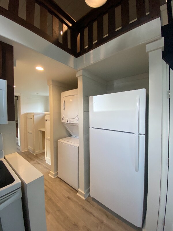 Building Photo - 9 Tiny Home Cir