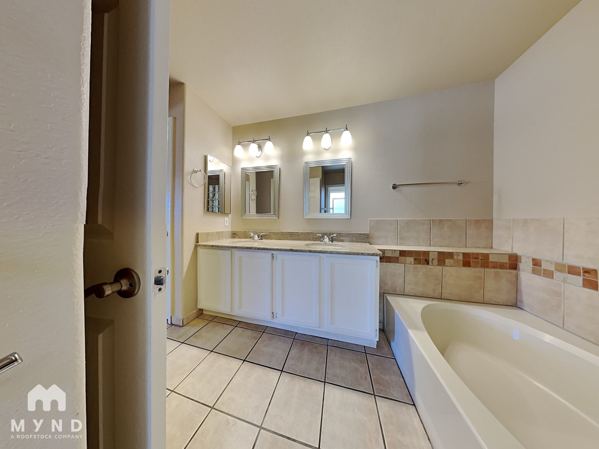Building Photo - 3018 W Laquila Aerie