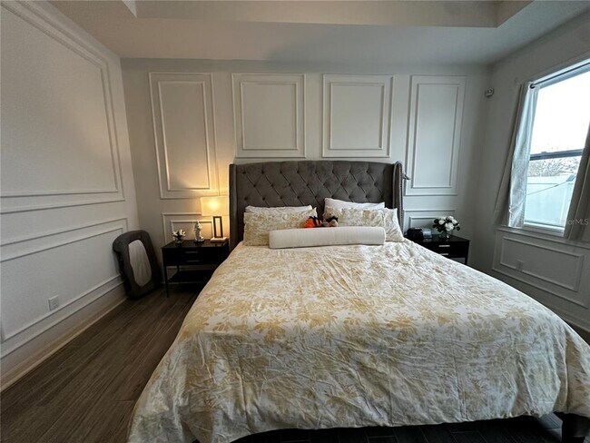 Building Photo - 15512 Sunquat Dr