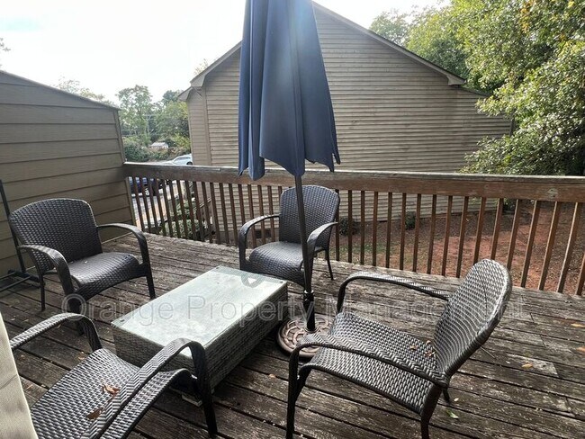 Building Photo - 343 Old Greenville Hwy