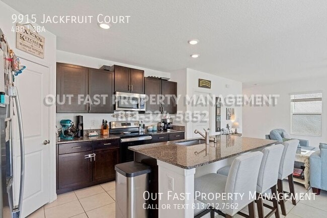 Building Photo - 9915 Jackfruit Ct