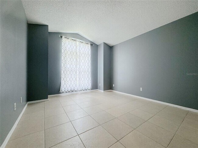 Building Photo - 2815 Burwood Ave