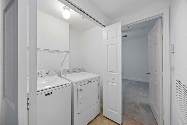 Building Photo - 23580 Walden Center Dr