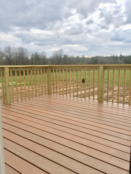 Deck - 12197 Firefly Rd
