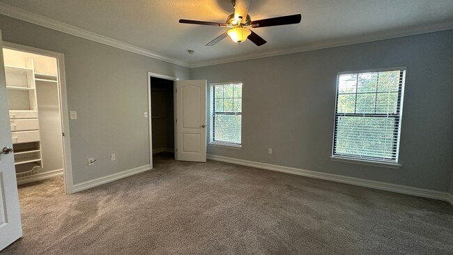 Building Photo - 3720 Messina Dr