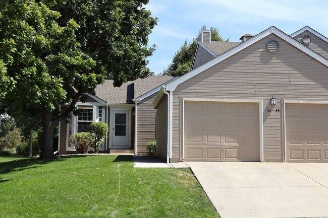 Building Photo - Cozy & Spacious 3-Bedroom Townhome In Fort Collins