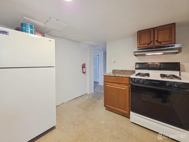 Building Photo - 205 Ashland Rd