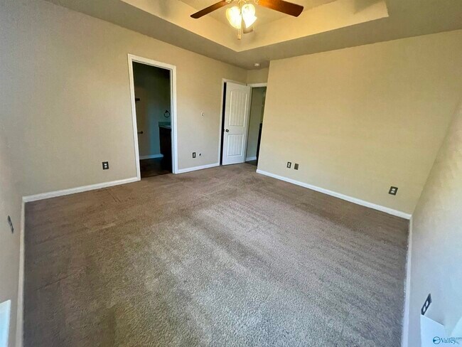 Building Photo - 28081 Chasebrook Dr