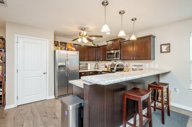 Building Photo - 202 Wainwright Dr