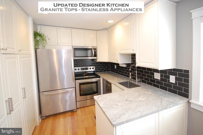 Building Photo - 2524 Glengyle Dr