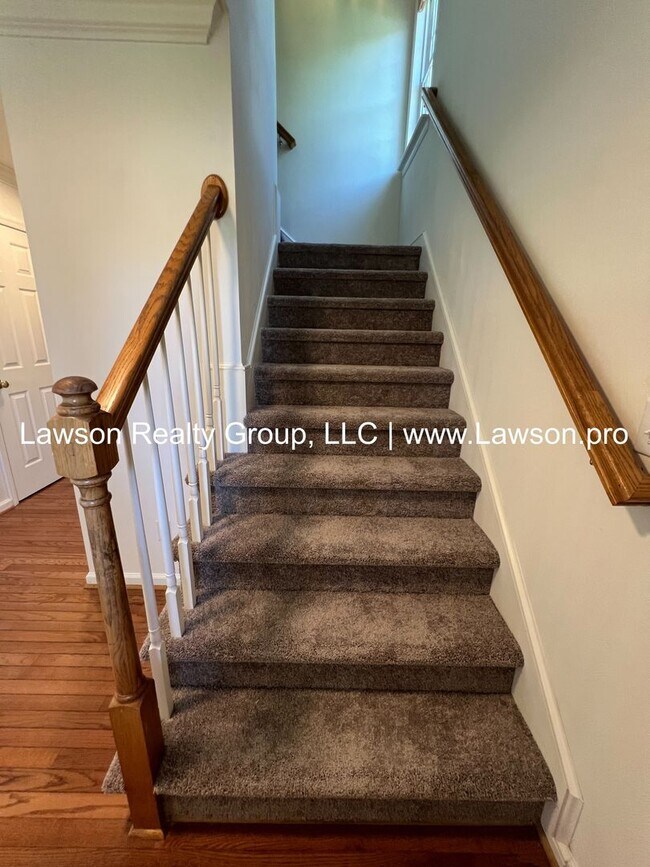 Building Photo - Beautiful Four Bedroom Home in "The Groves...
