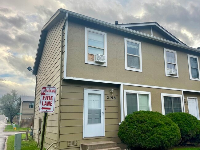 Primary Photo - 2198 Baltimore Cir