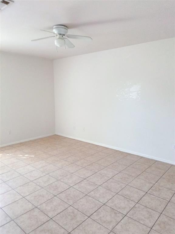 Building Photo - 9627 Sugar Hill Dr