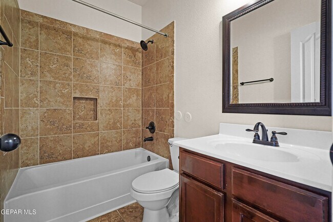 Building Photo - 369 Emerald Acres St