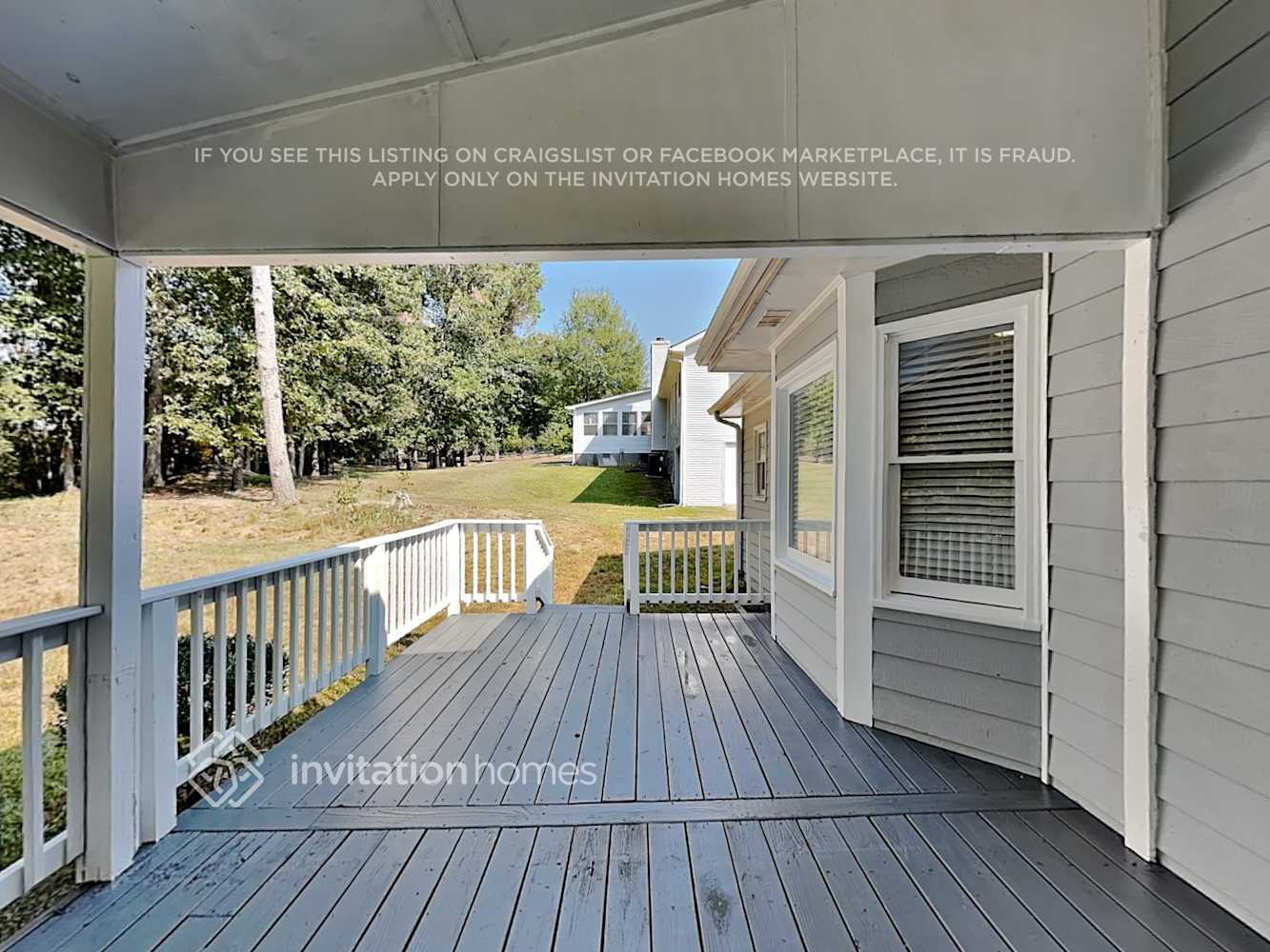 Building Photo - 2461 Sherrie Ln SW