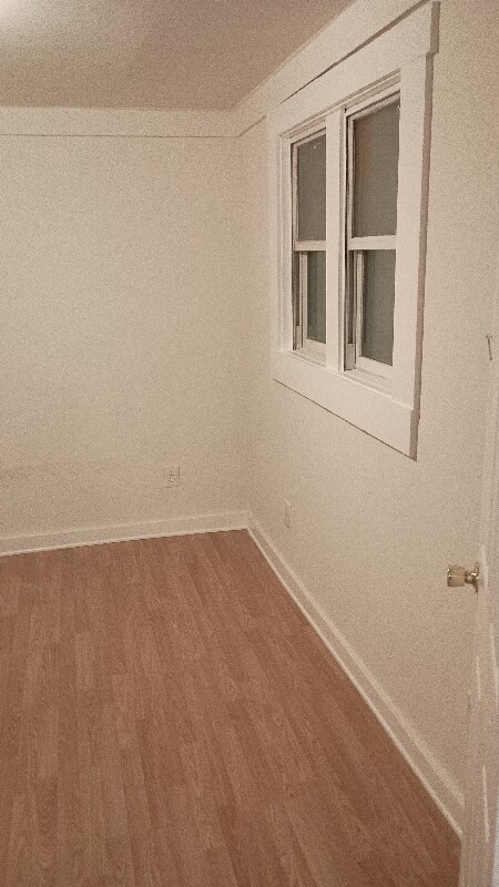 Building Photo - 129 Cedar St