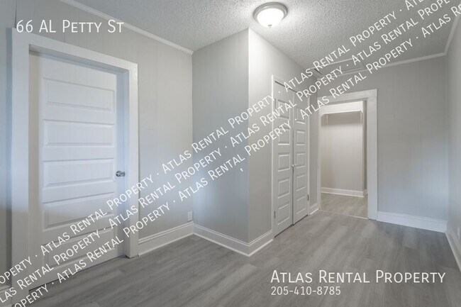 Building Photo - 66 Al Petty St