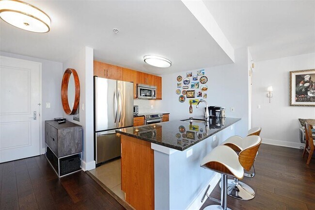 Building Photo - 88 Morgan St