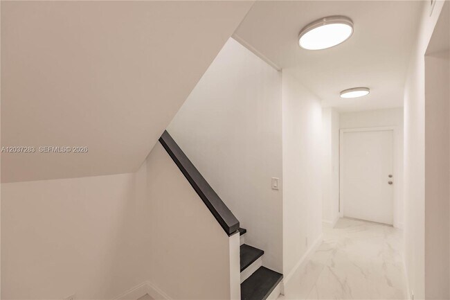 Building Photo - 2931 SW 87th Terrace
