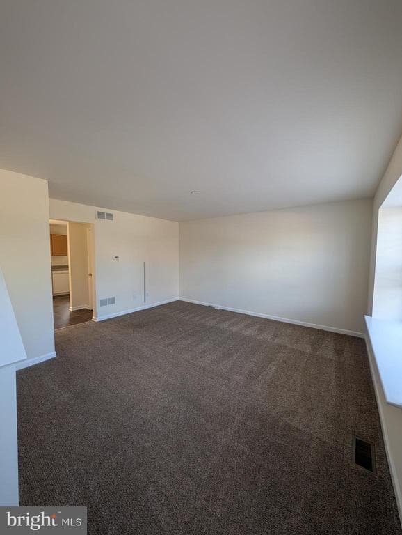 Building Photo - 322 Caribou Ln