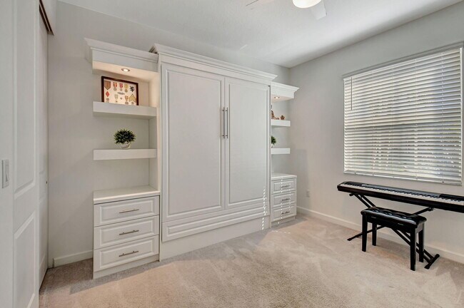 Building Photo - 14481 Highland Center Way