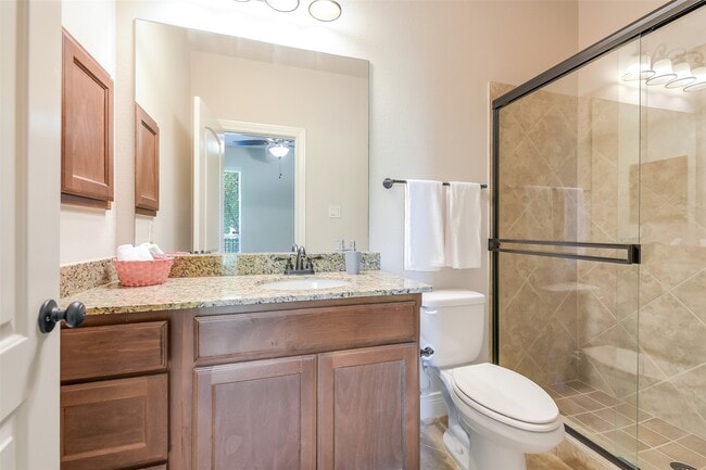 Building Photo - 27906 Colonial Point Dr
