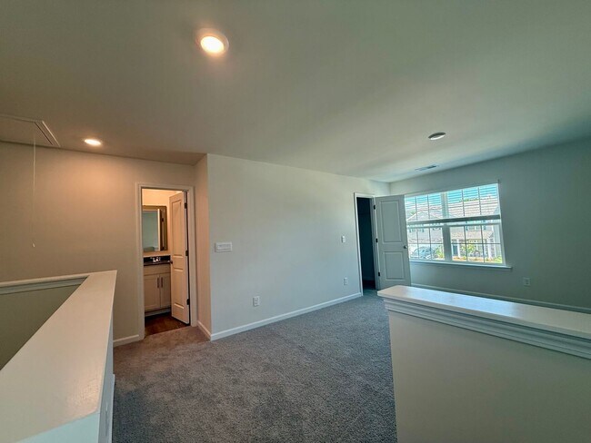 Building Photo - Beautiful, New Construction, 4BR/3.5BA Home in Secrest Commons