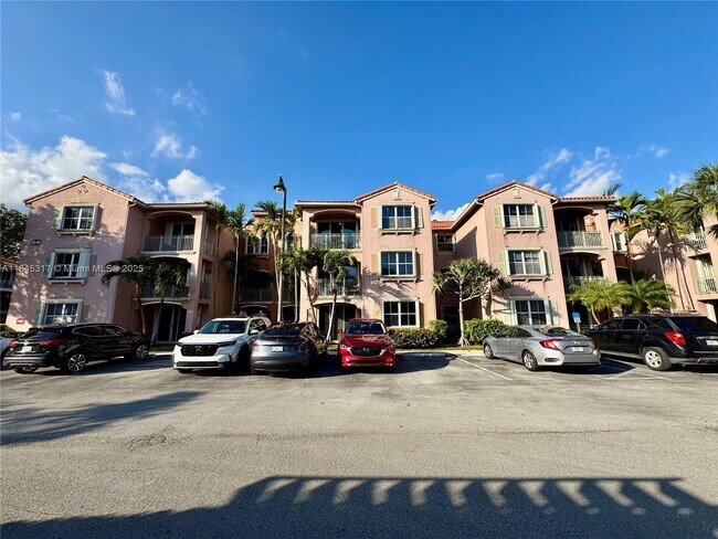 Building Photo - 6540 NW 114th Ave