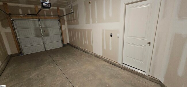 Building Photo - 794 Embark Cir