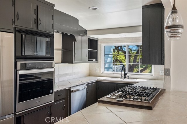 Building Photo - 549 Derby Ln