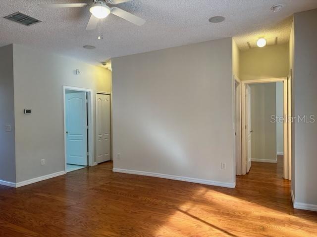 Building Photo - 4963 Waterside Pointe Cir
