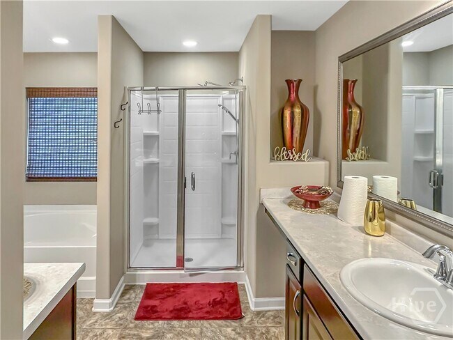 Building Photo - 278 Willow Point Cir