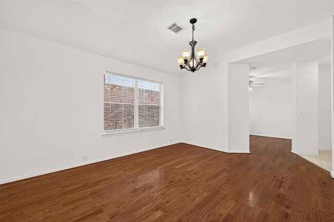 Building Photo - 6807 Lauderwick Ct