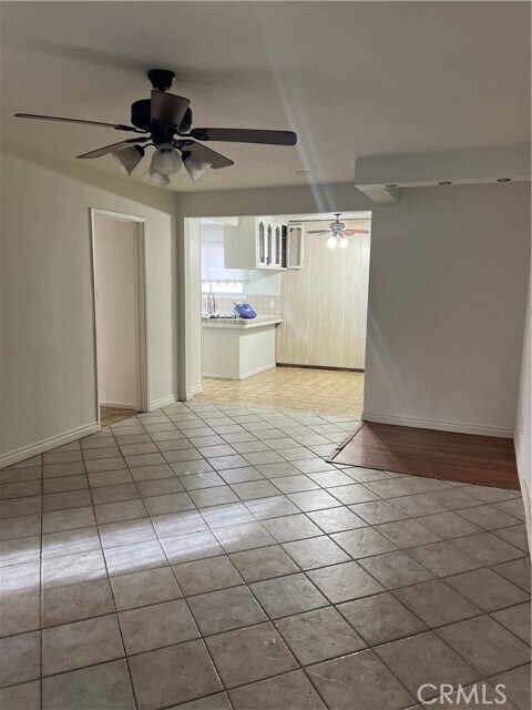 Building Photo - 44078 Cedar Ave