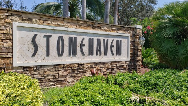 Building Photo - 1501 Stonehaven Estates Dr