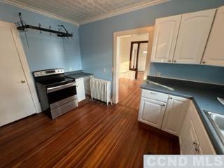 Building Photo - 17 Rossman Ave